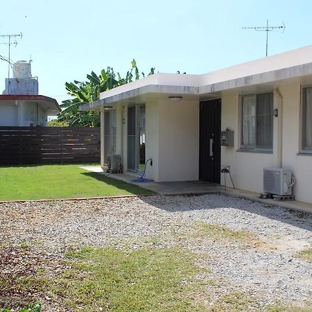 Motobu Cottage Nobaru Buitenkant foto