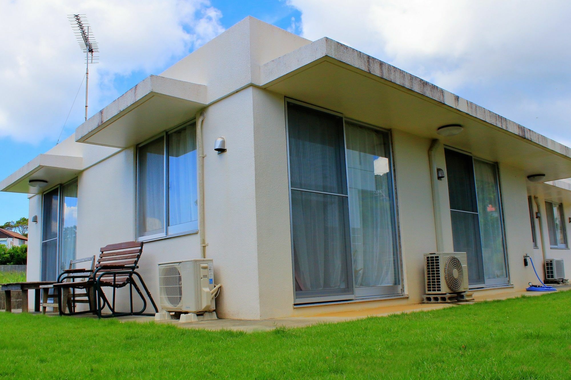 Motobu Cottage Nobaru Buitenkant foto